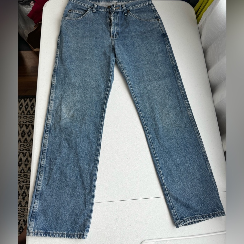 Men’s Wrangler jeans